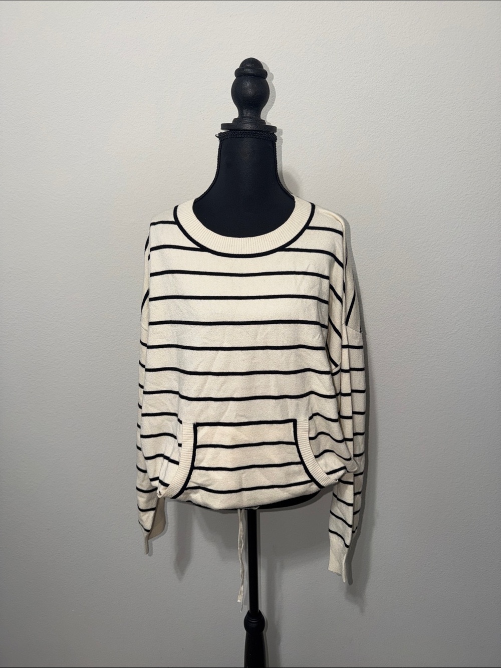 Max Studio lightweight sweater